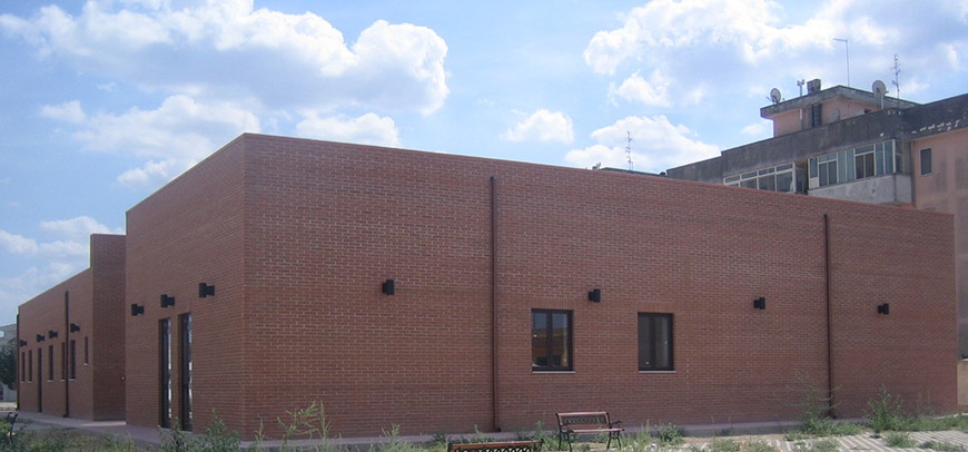 Centro polivalente socio - culturale